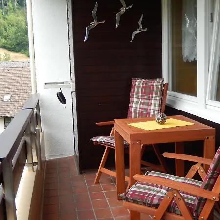 Auszeit-mit-pool 53